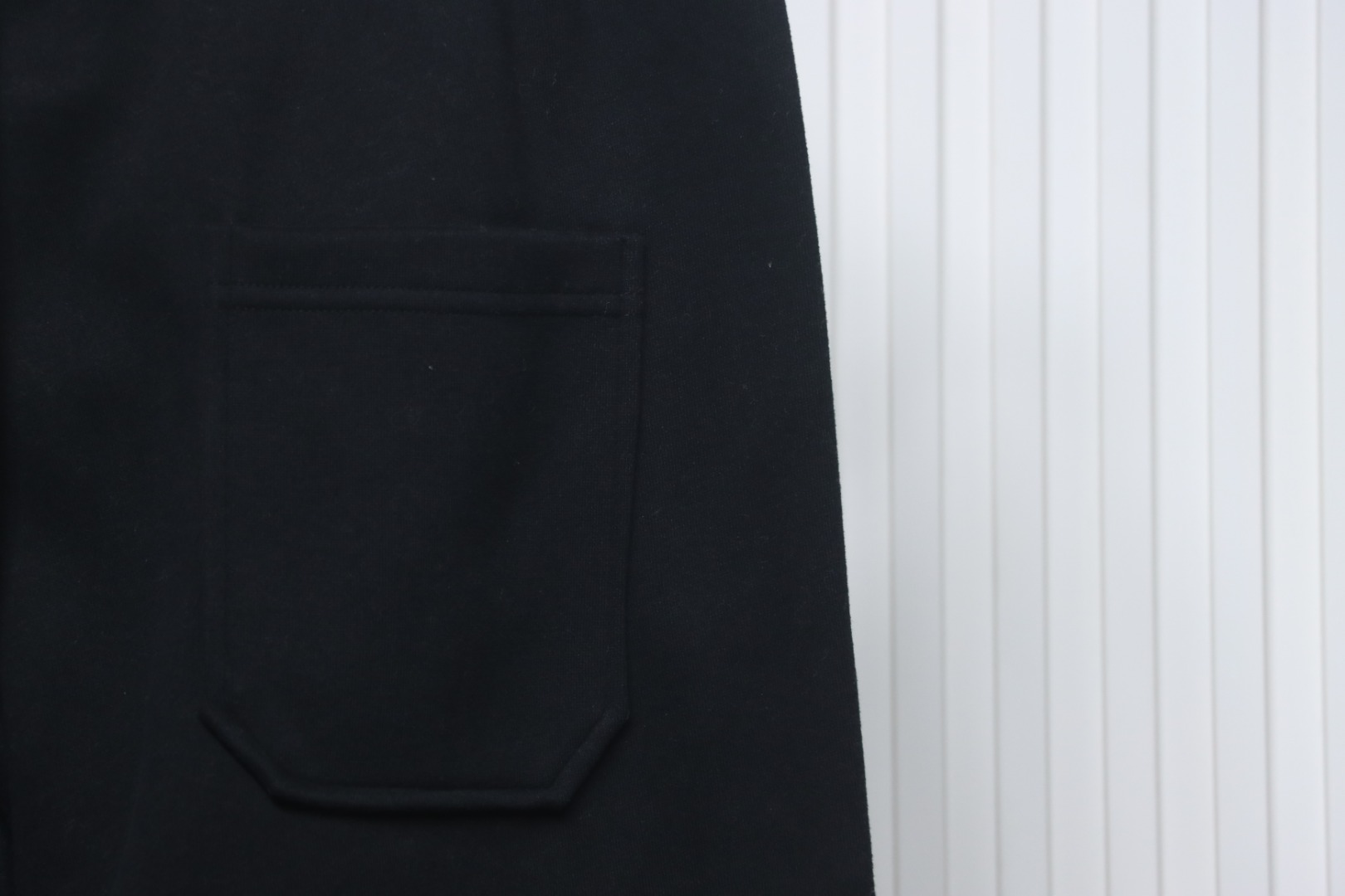     Burberry Embroidered Logo Sweatpants Black 