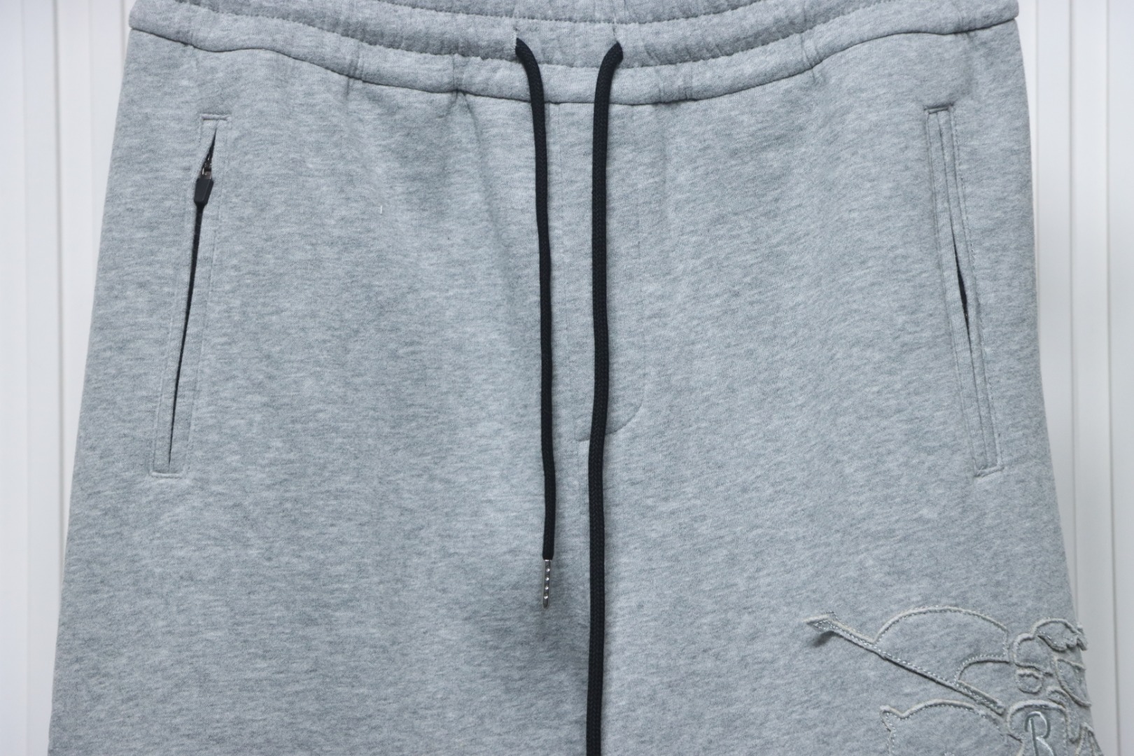 Burberry Embroidered Logo Sweatpants Grey 