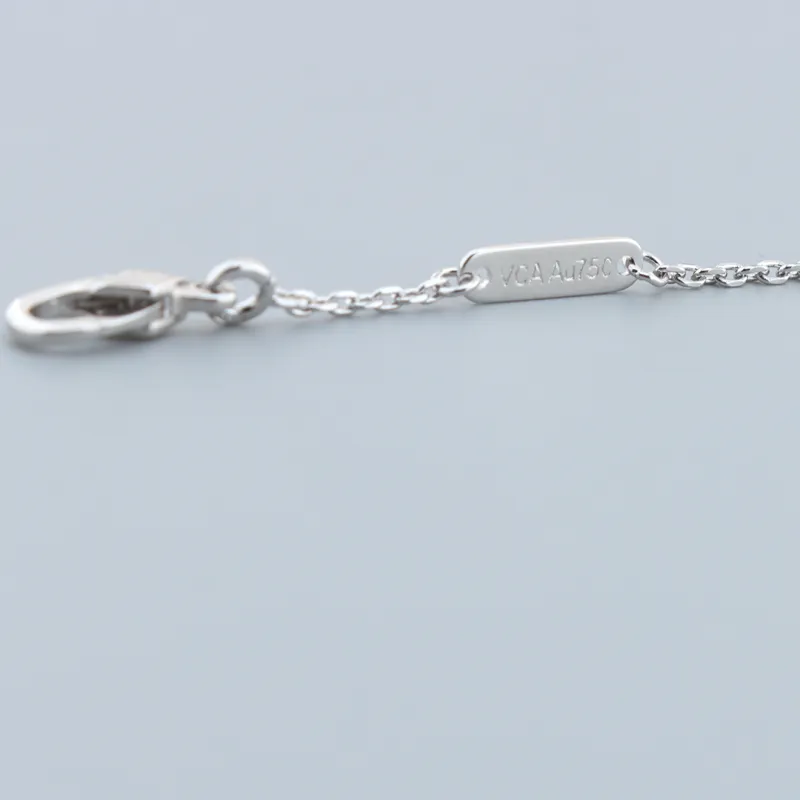 Top Quality Van Cleef & Arpels Diamond Clover Necklace