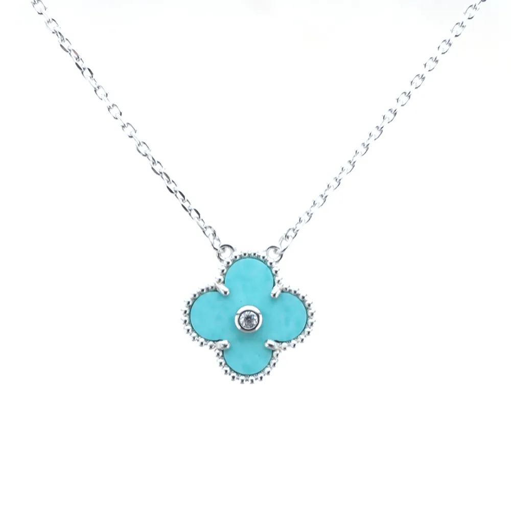 Top Quality Van Cleef & Arpels Diamond Clover Necklace