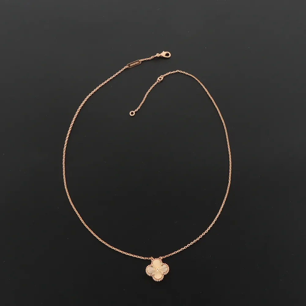 Top Quality Van Cleef & Arpels Laser Clover Necklace