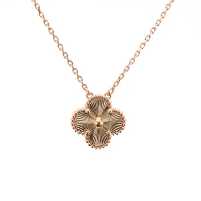 Top Quality Van Cleef & Arpels Laser Clover Necklace 01