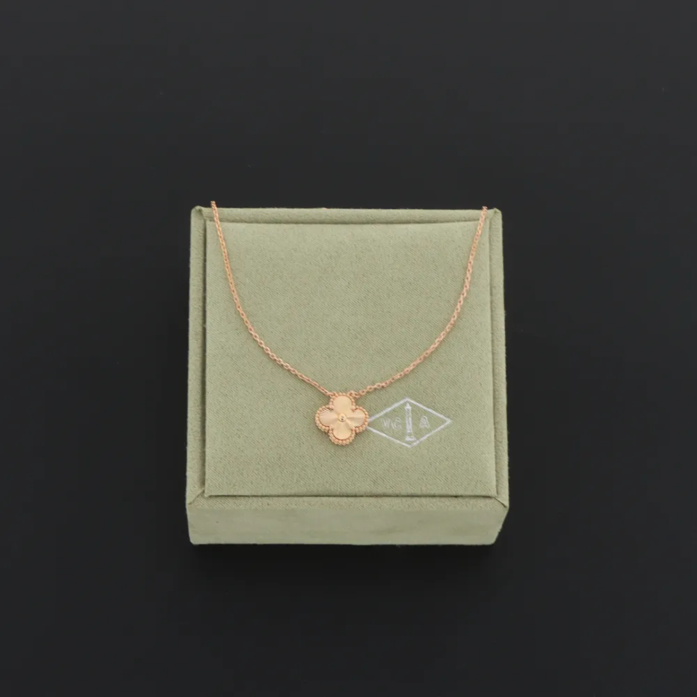 Top Quality Van Cleef & Arpels Laser Clover Necklace