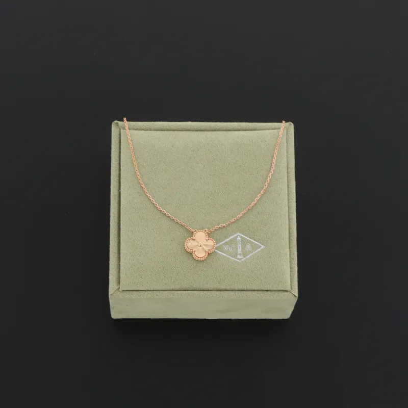 Top Quality Van Cleef & Arpels Laser Clover Necklace