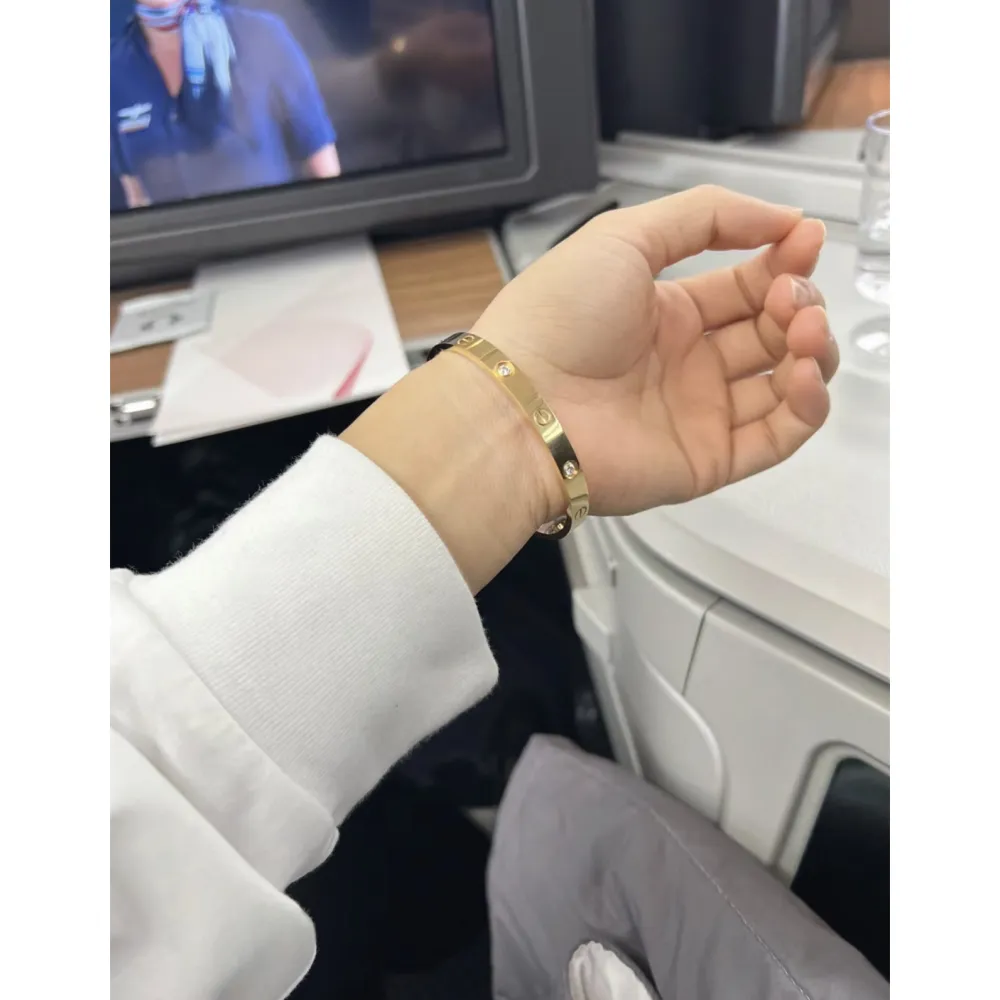 Top Quality Cartier LOVE diamond bracelet