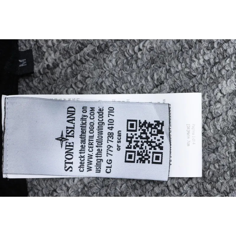 Top Quality Stone Island Classic Cuffed Pocket Hoodie Black 