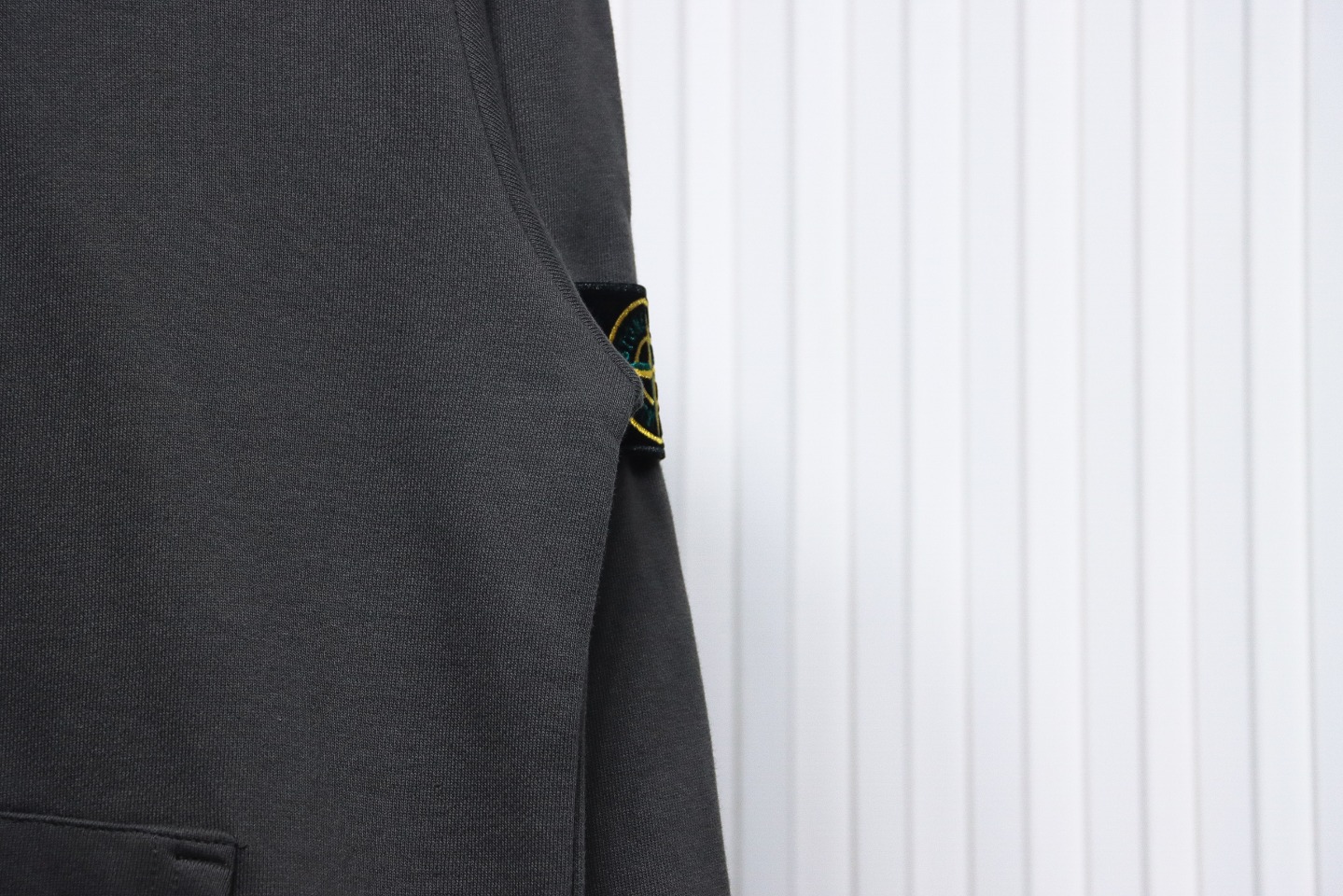     Stone Island Classic Cuffed Pocket Hoodie Grey 