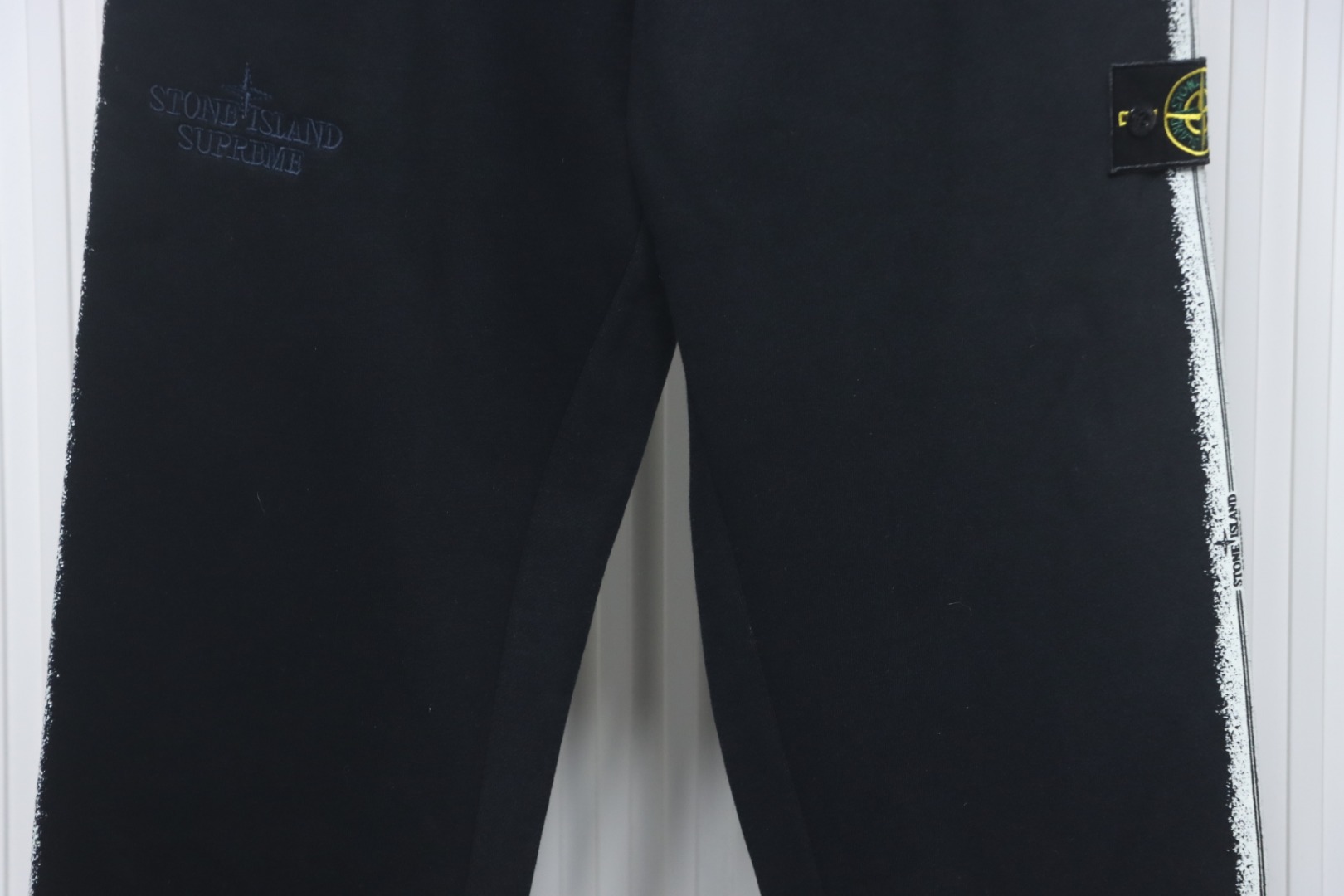     Supreme Week12 X Stone Island Hooded Padded Sweatpants 