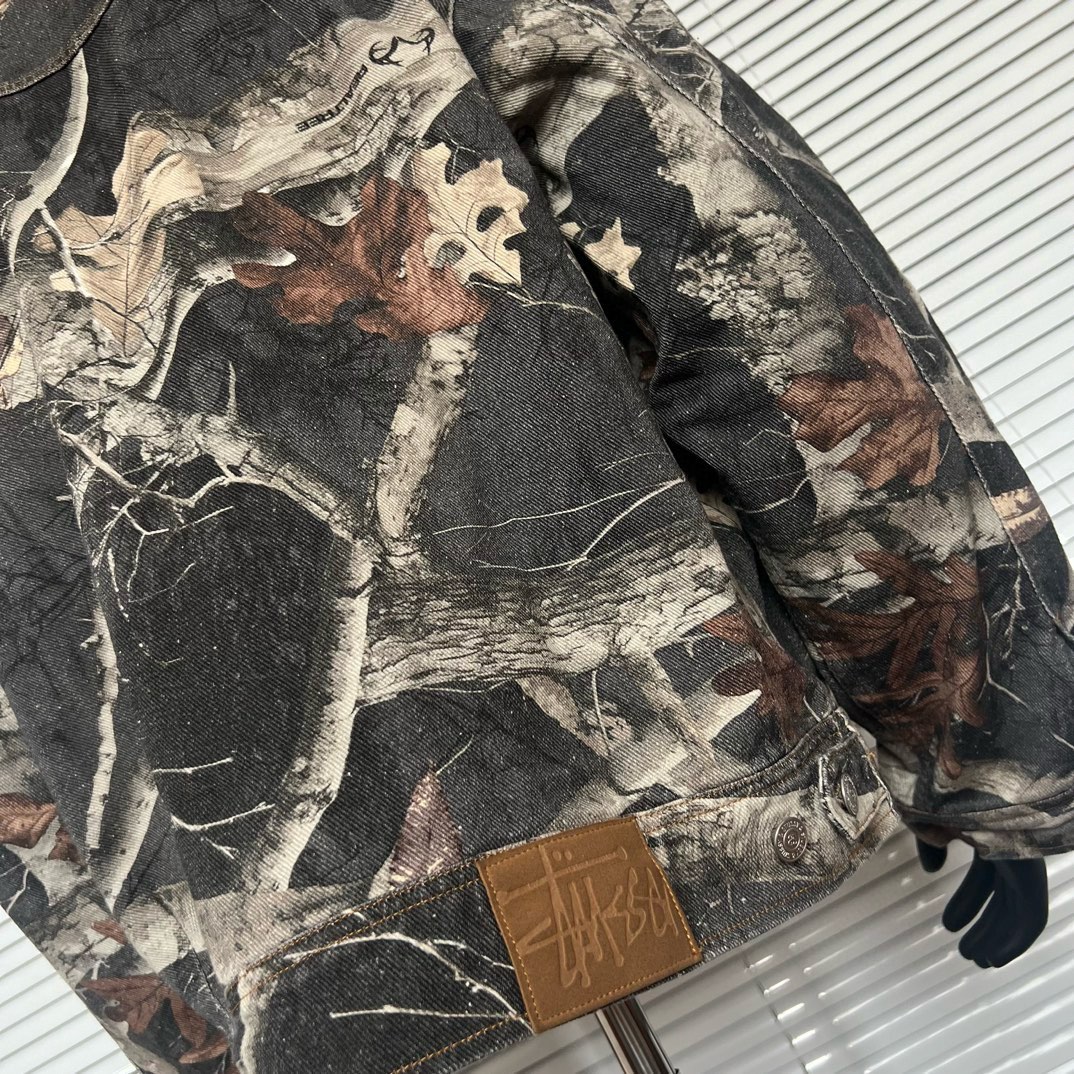     Stussy Maple Leaf Zip Work Jacket 