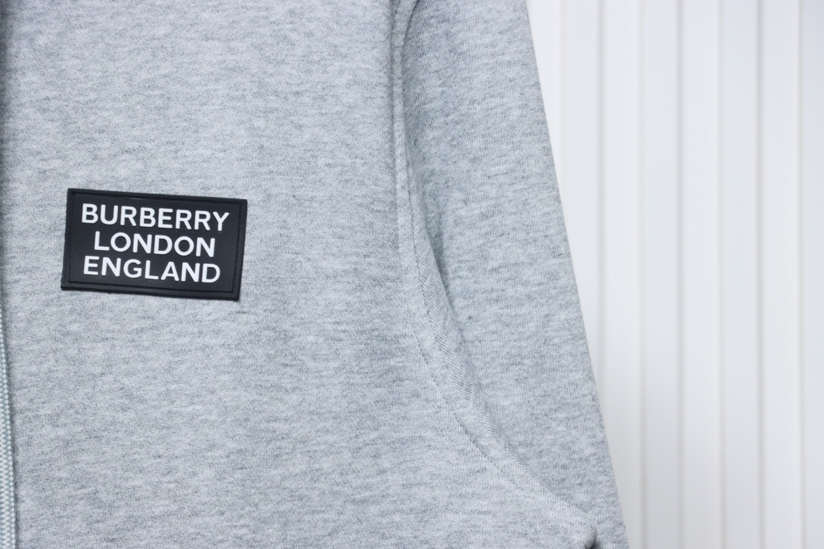     Burberry 21Fw Check Hooded Jacket Grey 
