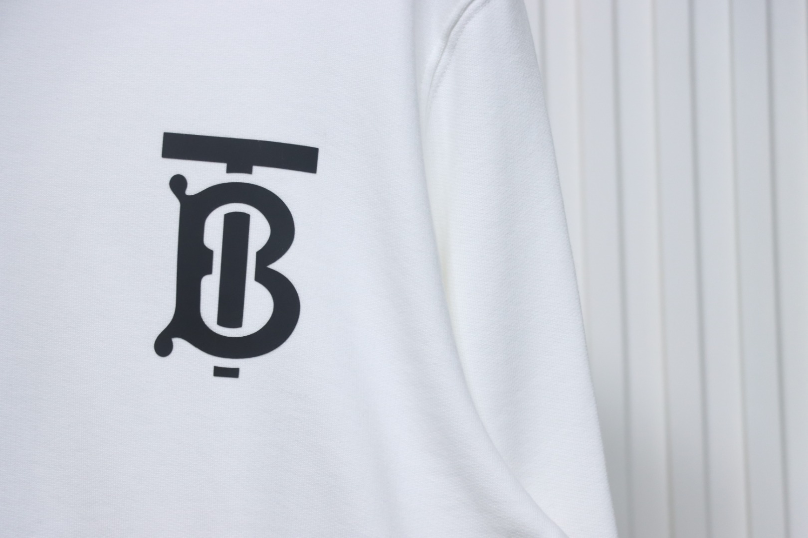     Burberry Classic Letter Crew Sweatshirt White 