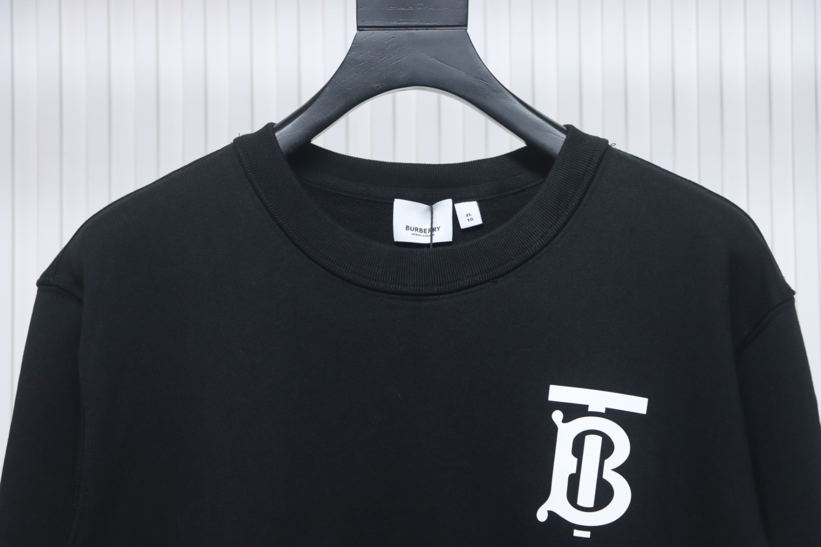     Burberry Classic Letter Crew Sweatshirt Black 