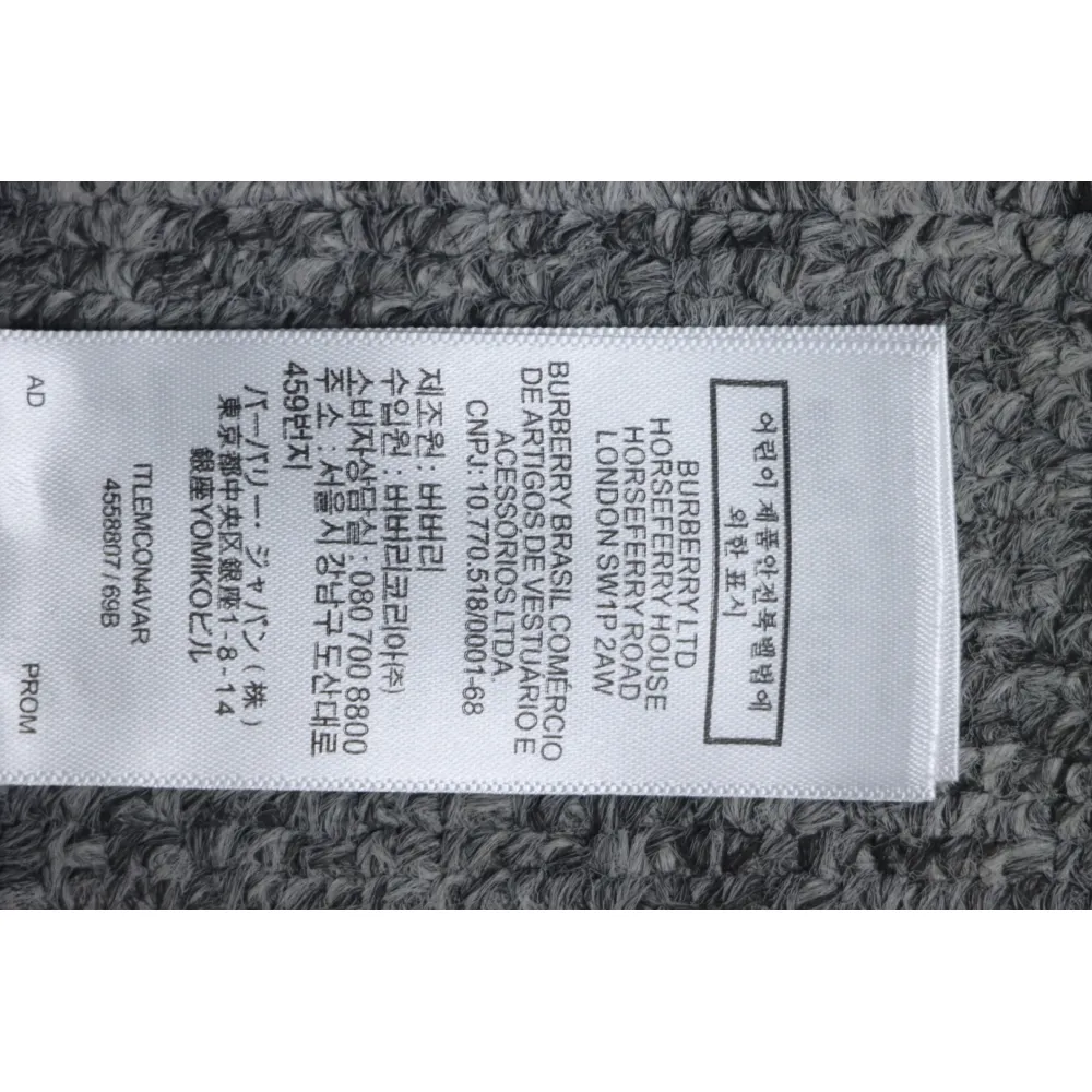 Top Quality Burberry Classic Letter Embossed Hoodie Black 
