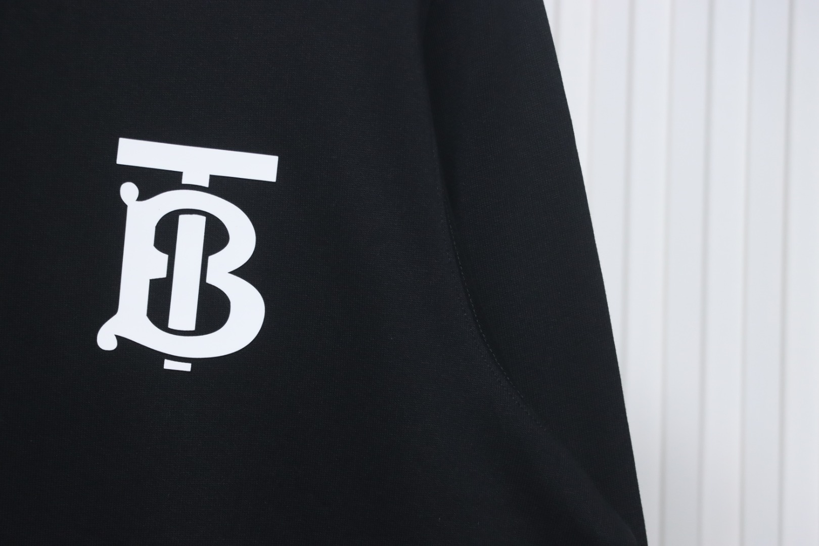     Burberry Classic Letter Embossed Hoodie Black 