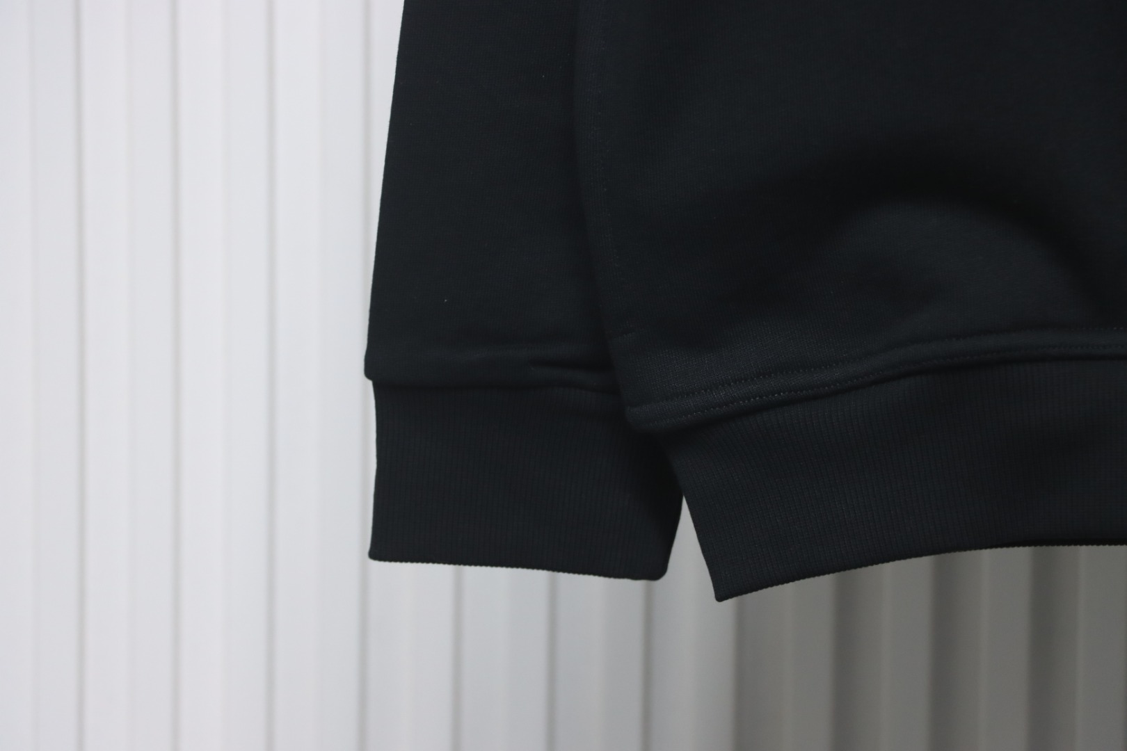     Burberry Embroidered Bear Hoodie Black 