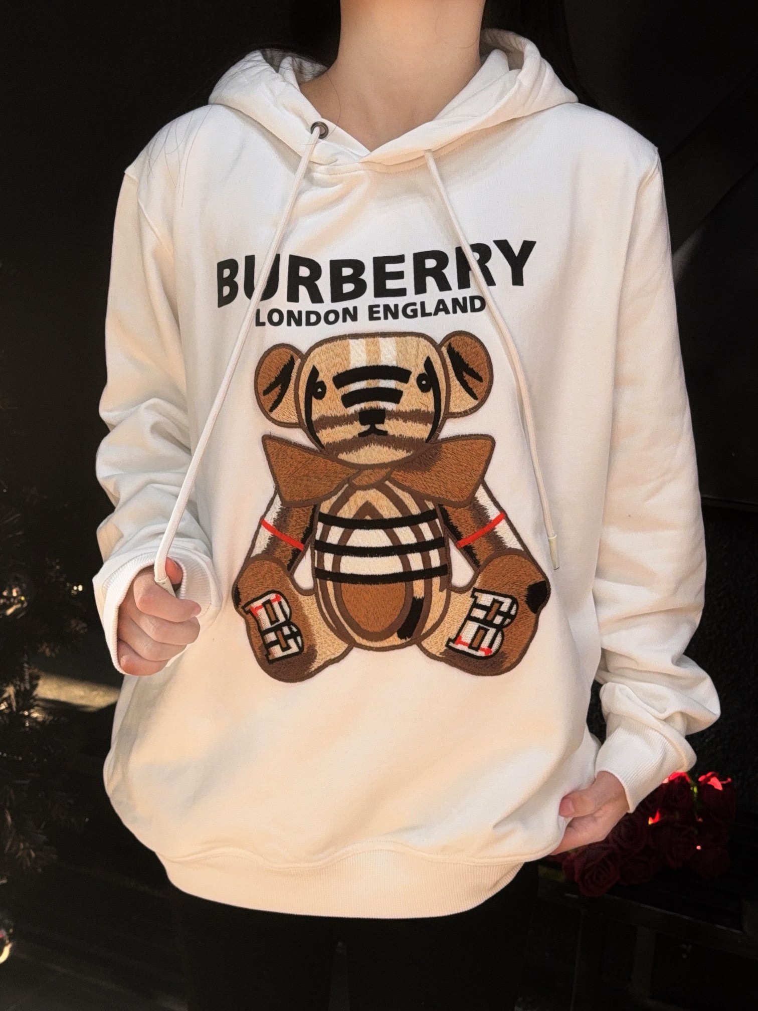     Burberry Embroidered Bear Hoodie White 