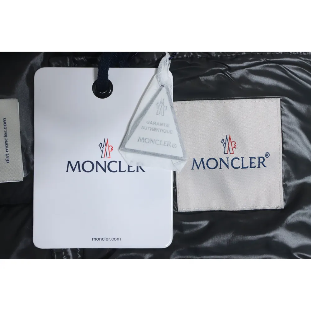 Top Quality Moncler Bormes Nylon Patent Hooded Vest