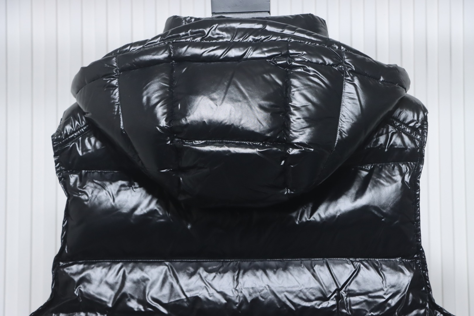 Top Quality Moncler Bormes Nylon Patent Hooded Vest