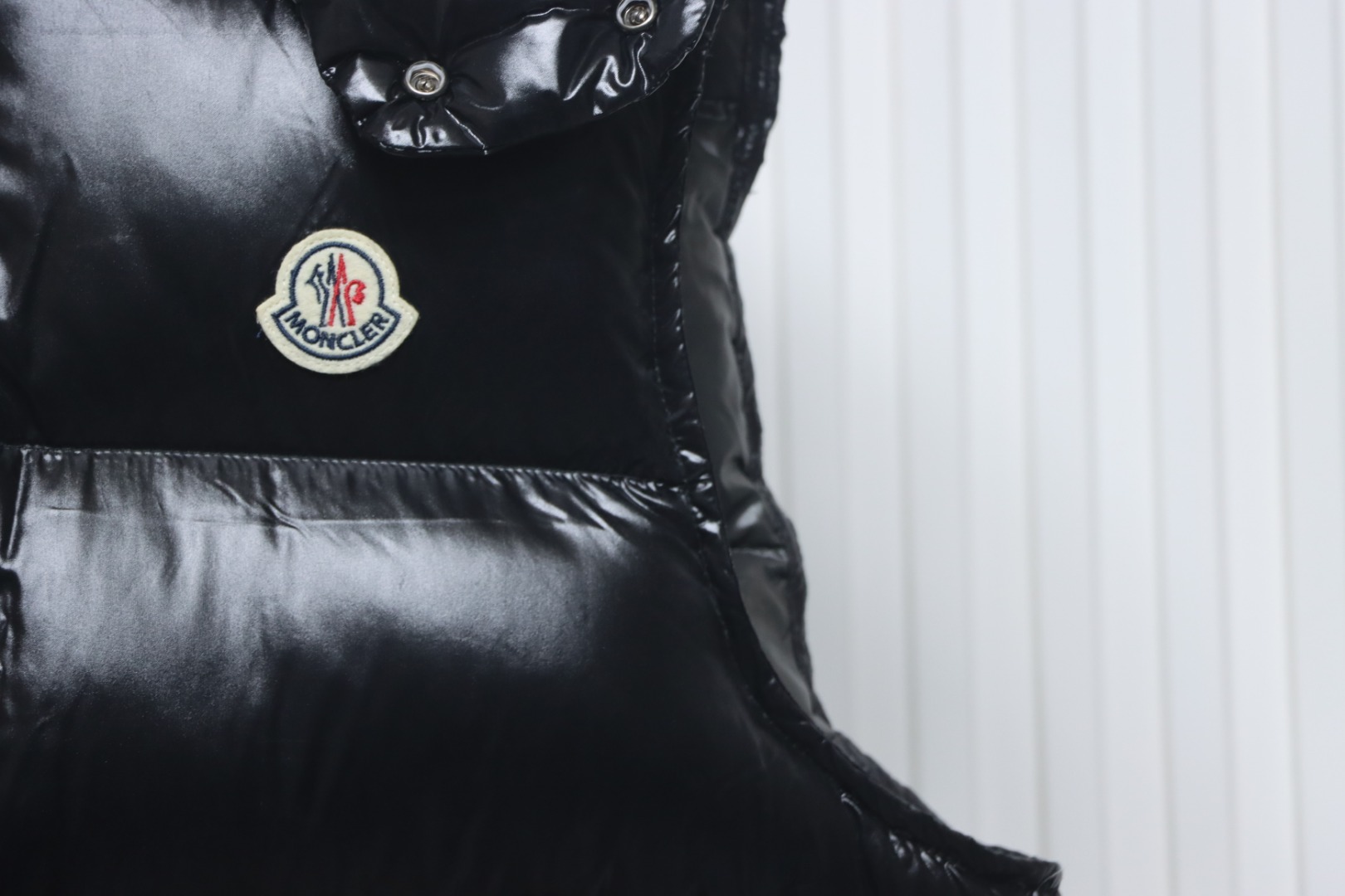 Top Quality Moncler Bormes Nylon Patent Hooded Vest