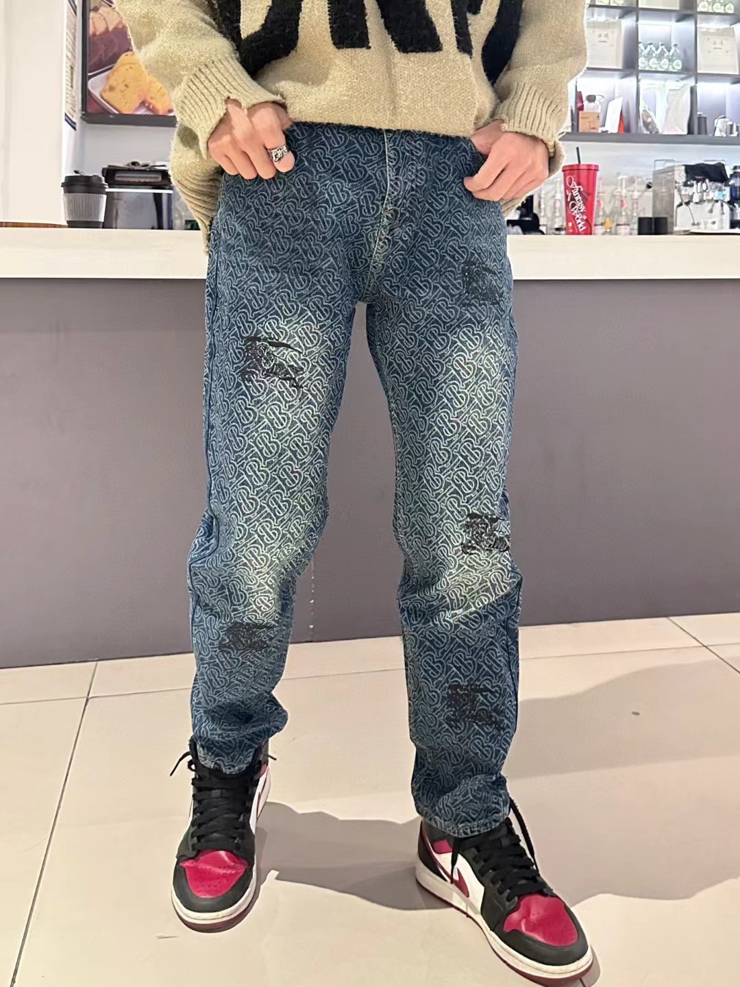     Burberry War Horse Jeans