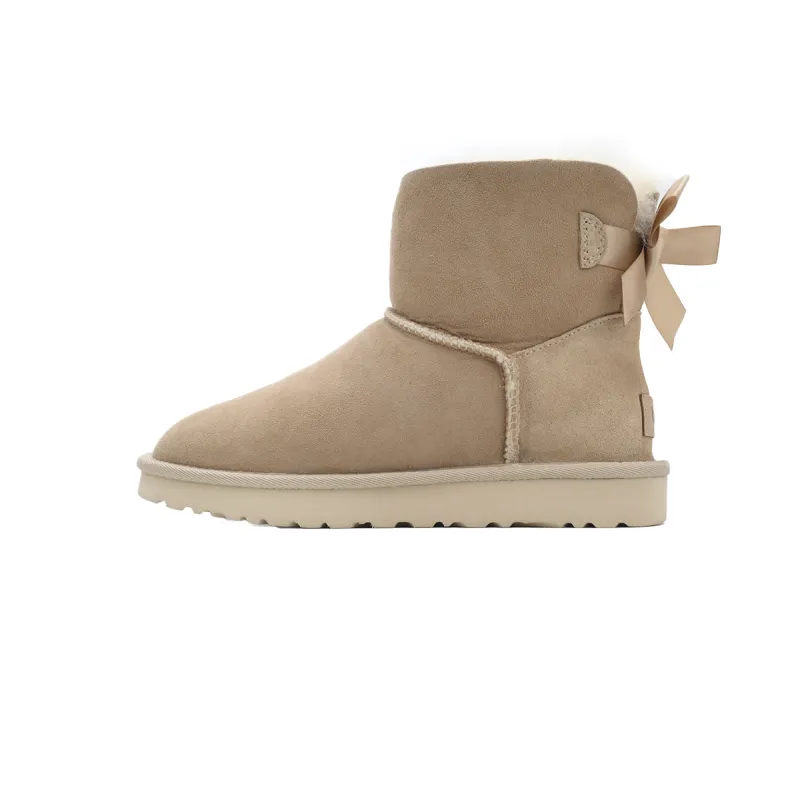 Pkgod UGG Mini Bailey Bow II Sandy 1016501