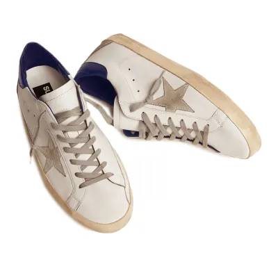 Golden Goose 'Super-Star with suede star and blue heel tab 02