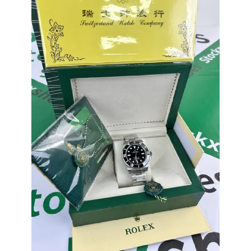 Rolex Submariner No Date Dial Black Watch 124060   