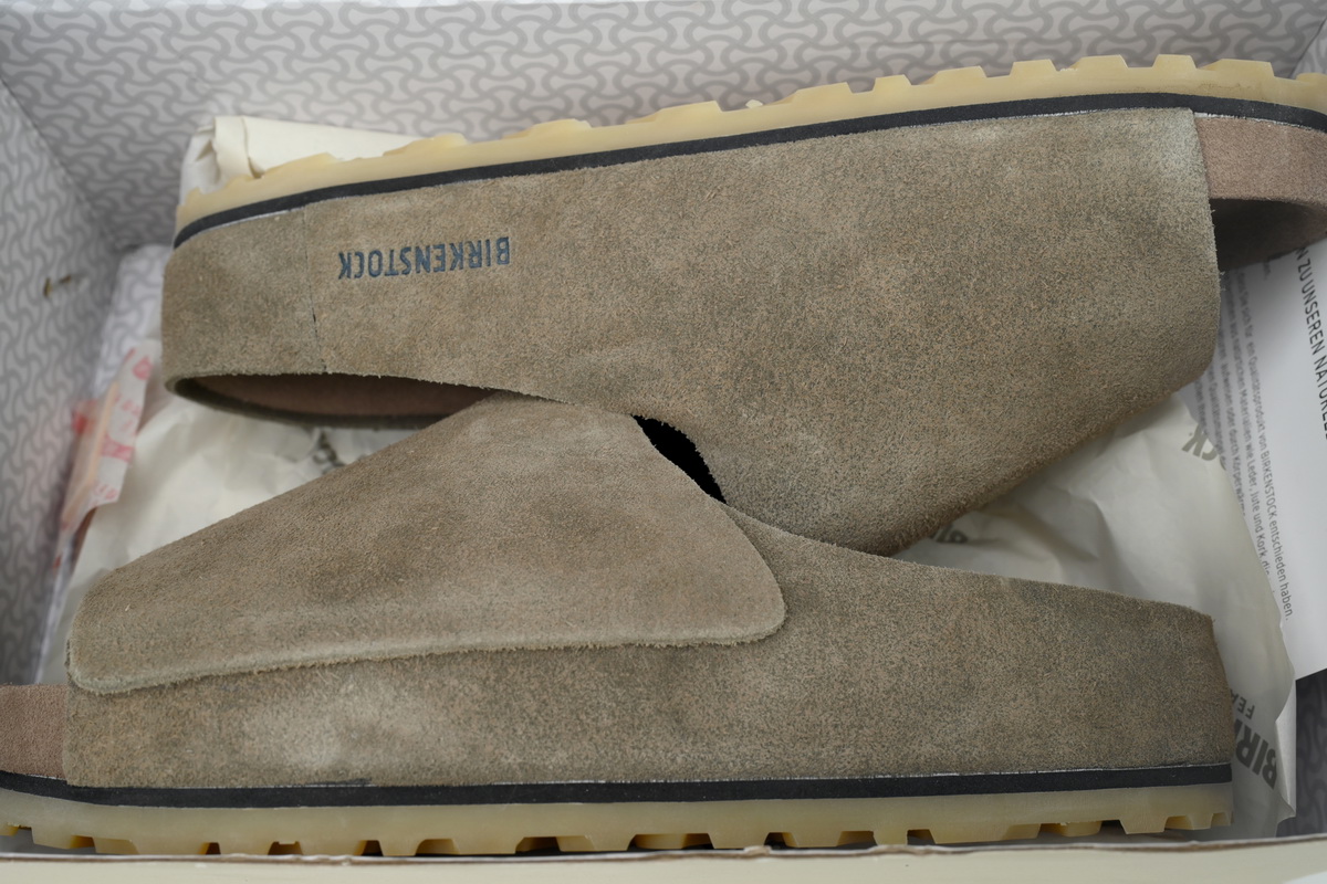     Fear Of God x Birkenstock Slide Dark Brown