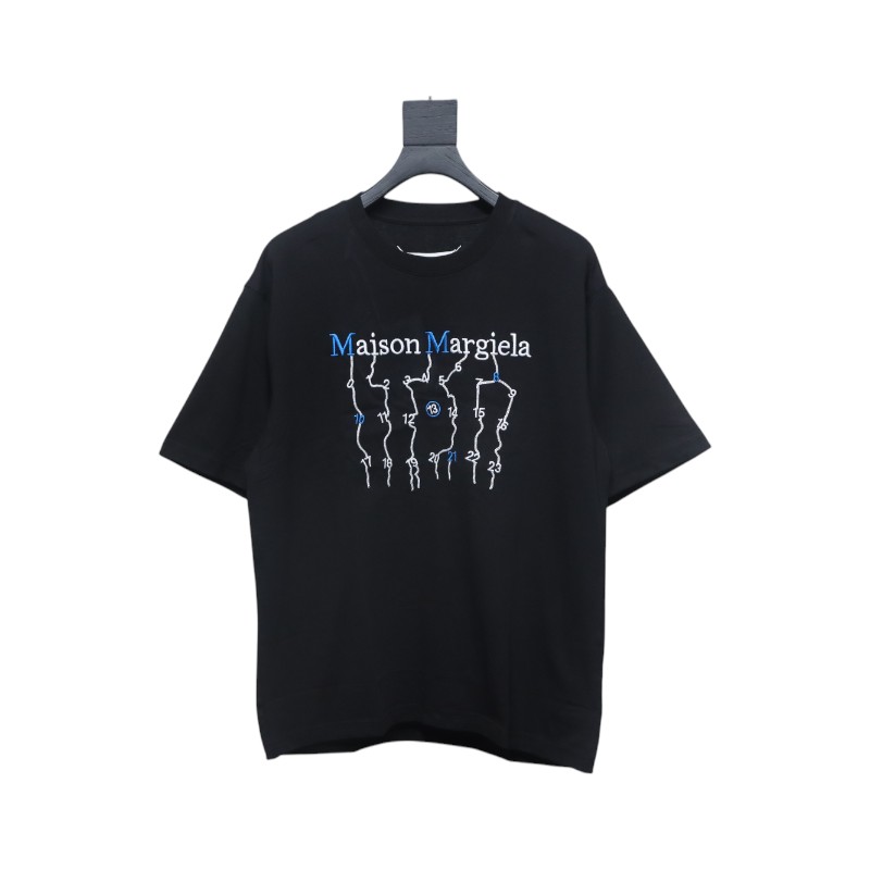     Maison Margiela short-sleeved embroidered T-shirt （Black）