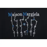 Top Quality Maison Margiela short-sleeved embroidered T-shirt （Black）