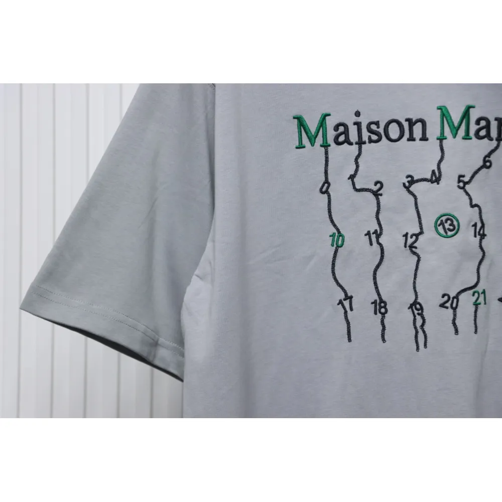 Top Quality Maison Margiela short-sleeved embroidered T-shirt （Grey）