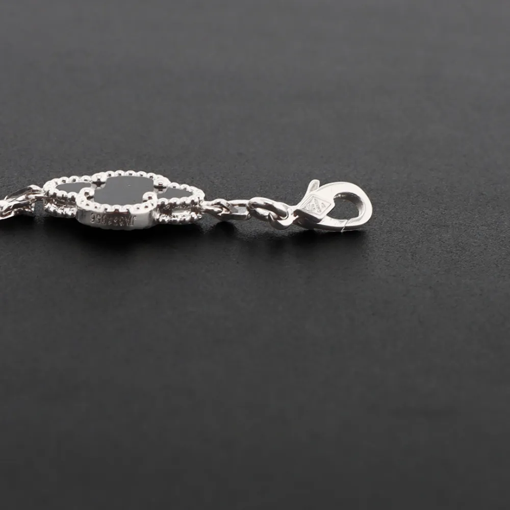 Top Quality Van Cleef & Arpels Five-flowered Panda Bracelet