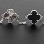 Top Quality Van Cleef & Arpels Five-flowered Panda Bracelet