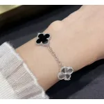Top Quality Van Cleef & Arpels Five-flowered Panda Bracelet