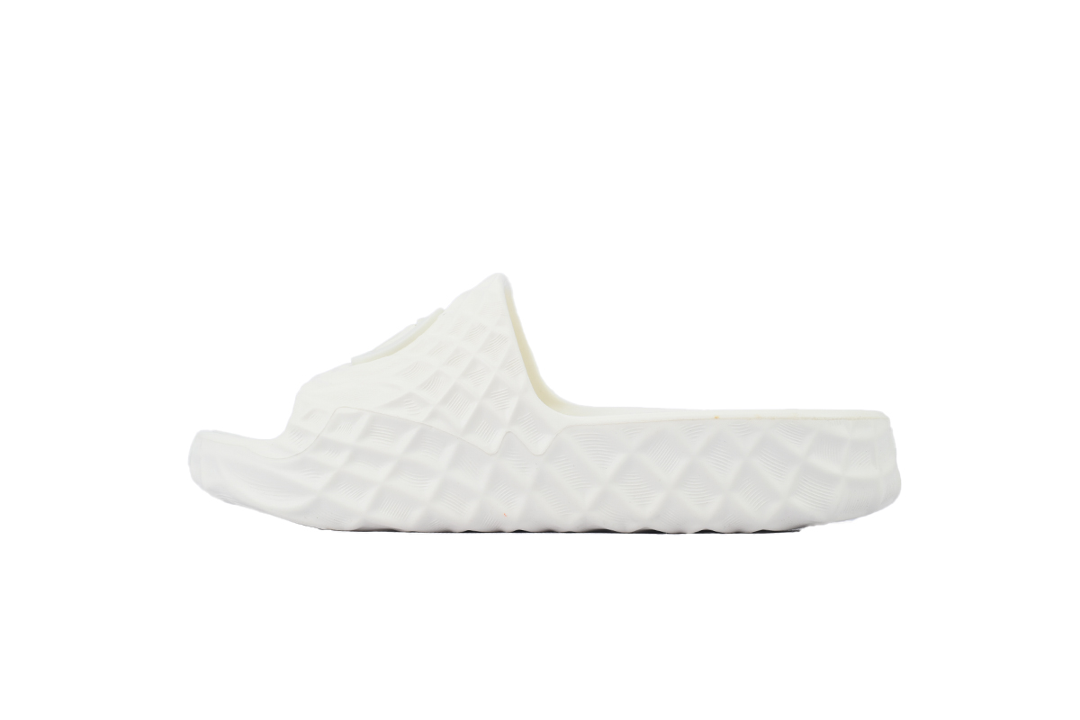     Gucci Slippers White