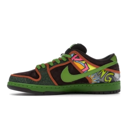    Nike SB Dunk Low De La Soul 789841-332 01