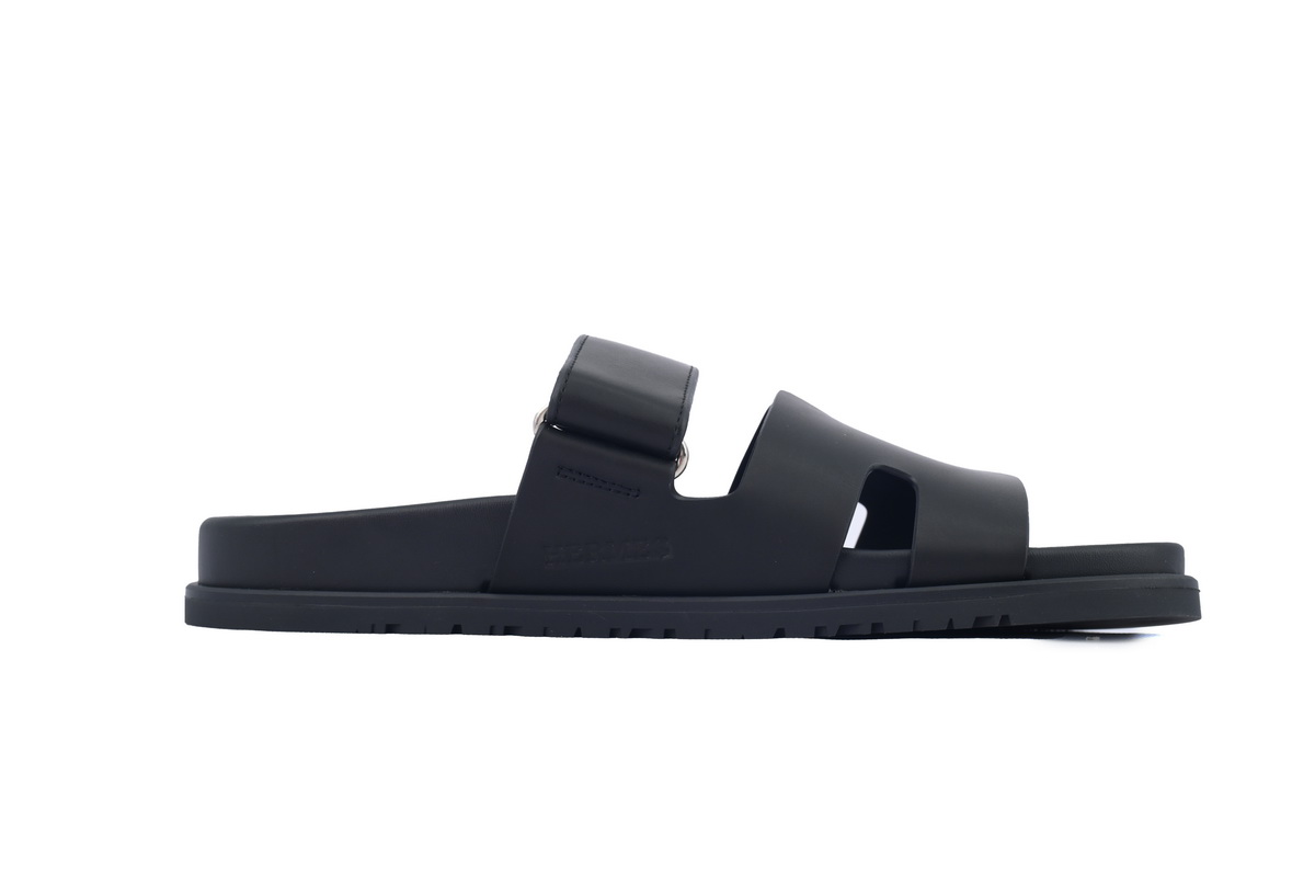     Hermes Chypre Series Calfskin Sandals in Black (Leather)