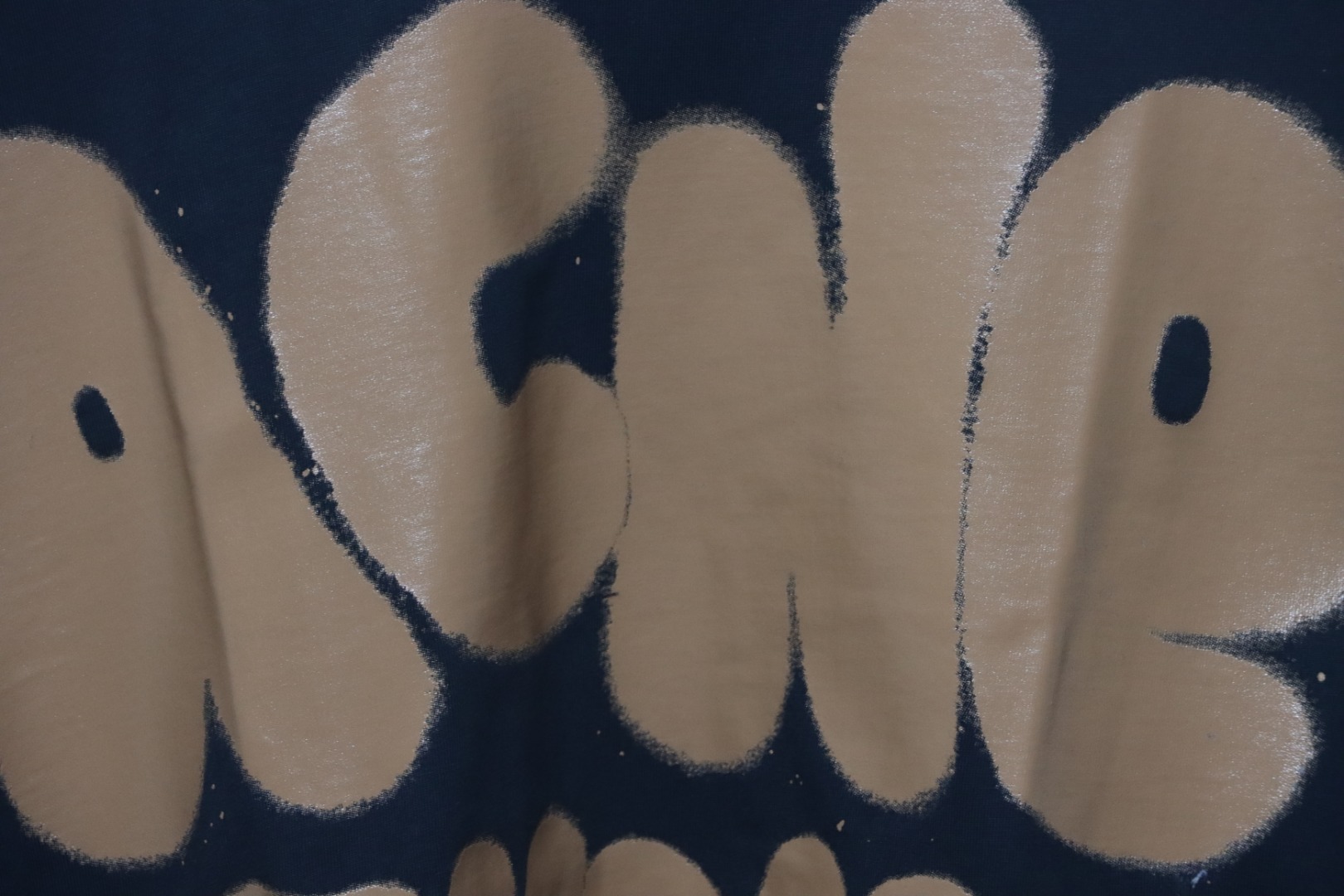 Top Quality Acne Studio Spray Paint Letter Print T-shirts (Black)