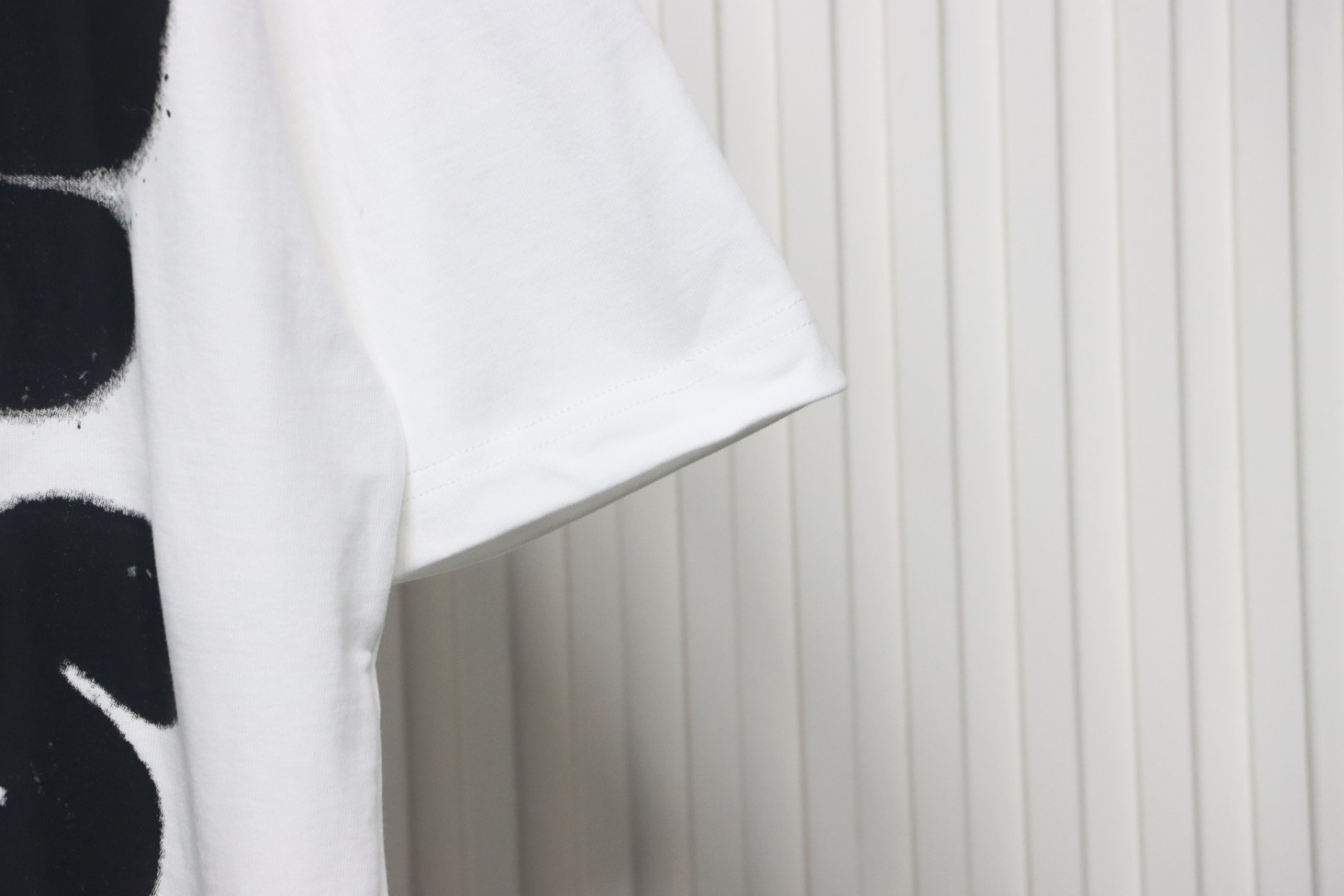 Top Quality Acne Studio Spray Paint Letter Print T-shirts (White)