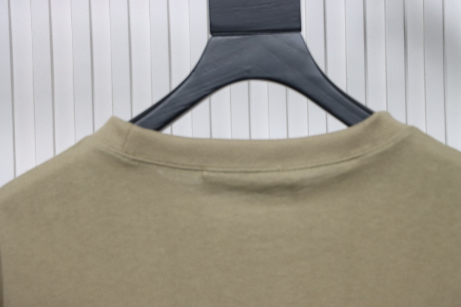 Top Quality Acne Studios 25SS beads letter short-sleeved T-shirt (Brown)