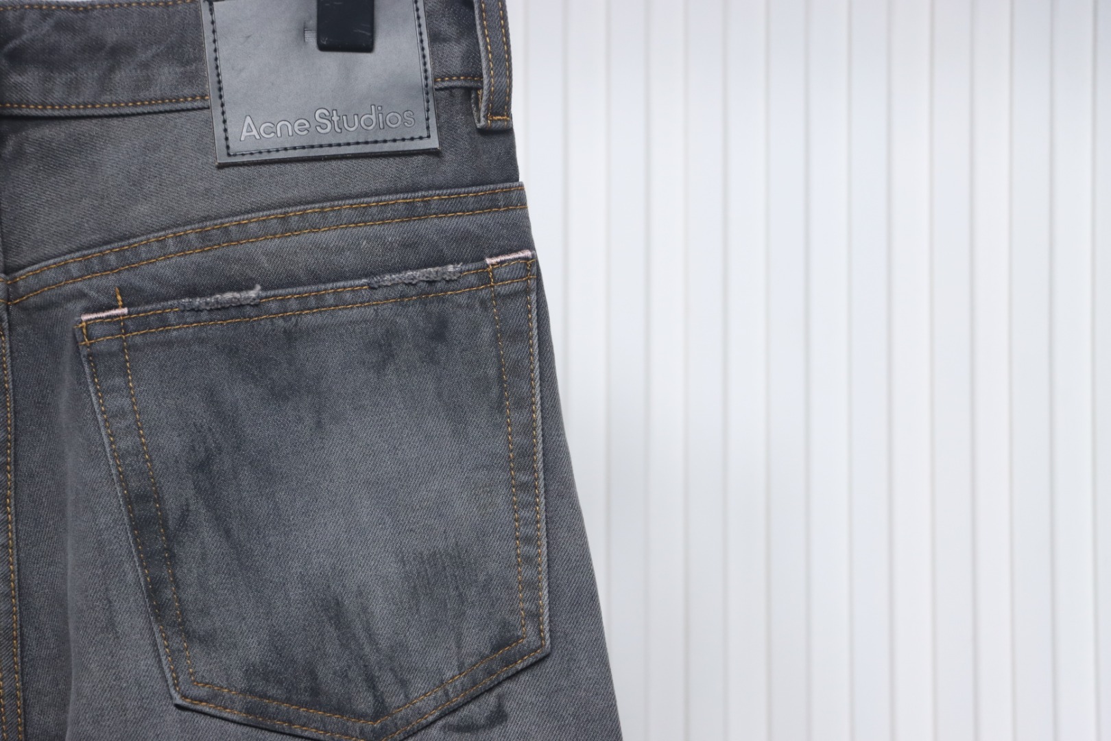 Top Quality Acne Studios Ink-splashed Jeans