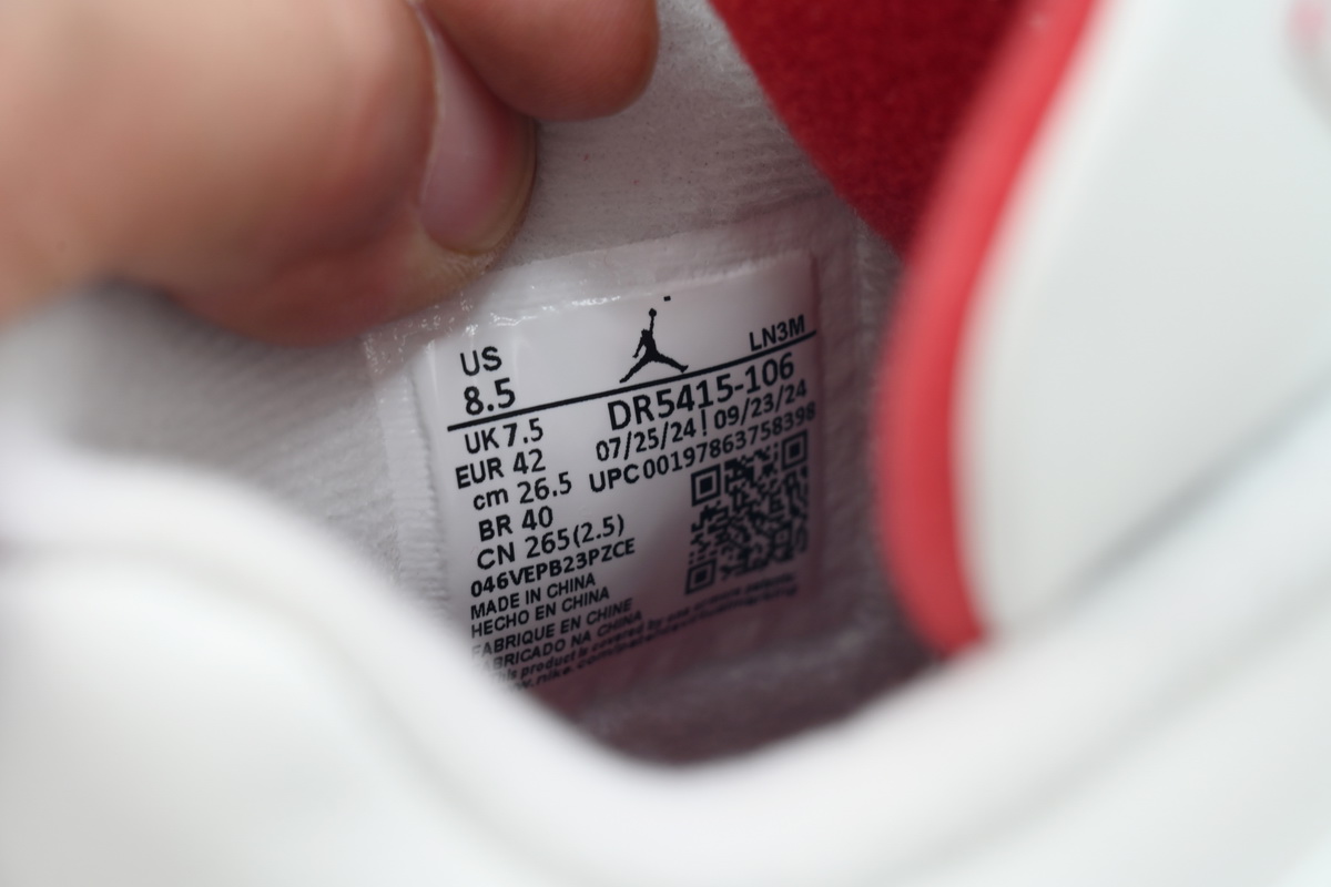     Jordan 4 Retro Valentine's Day Sierra Red HV0823-108