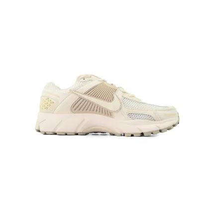 Nike Zoom Vomero 5 Phantom Sand Drift FO6868-111 02