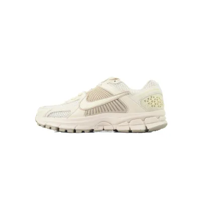 Nike Zoom Vomero 5 Phantom Sand Drift FO6868-111 01