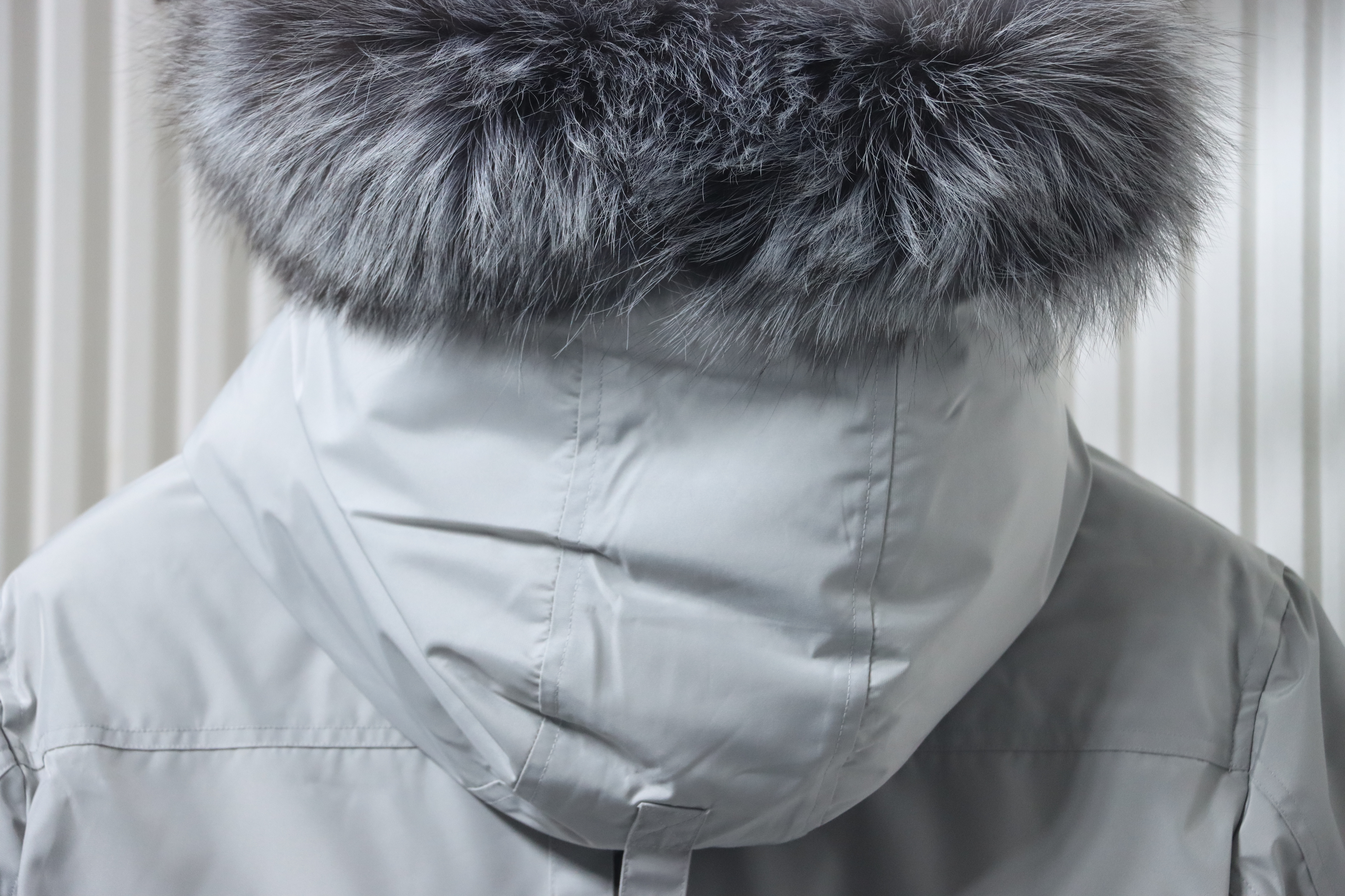 Top Quality Moose Knuckles Classic Long Down Jacket Grey