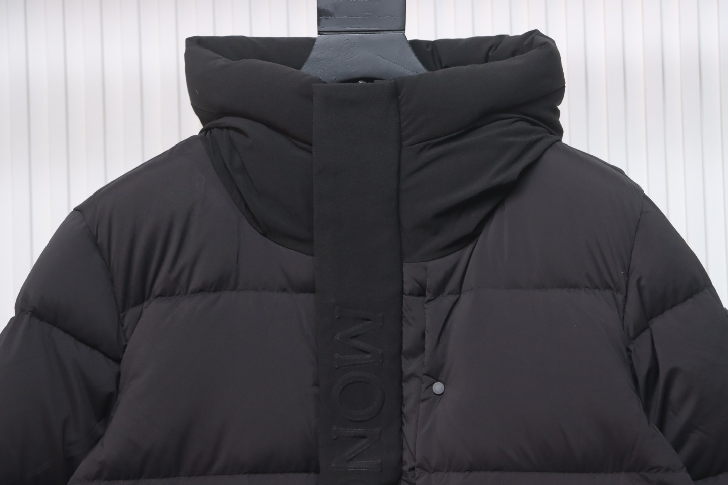 Top Quality     Moncler Black Label Black Knight Short Down Jacket