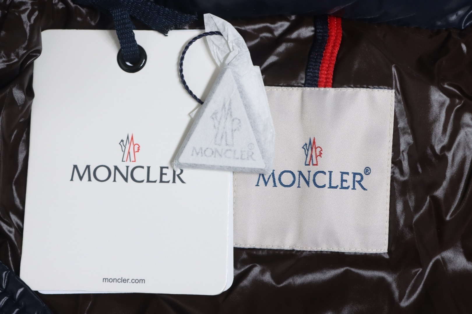 Top Quality Moncler ECRINS Hooded Down Jacket Navy