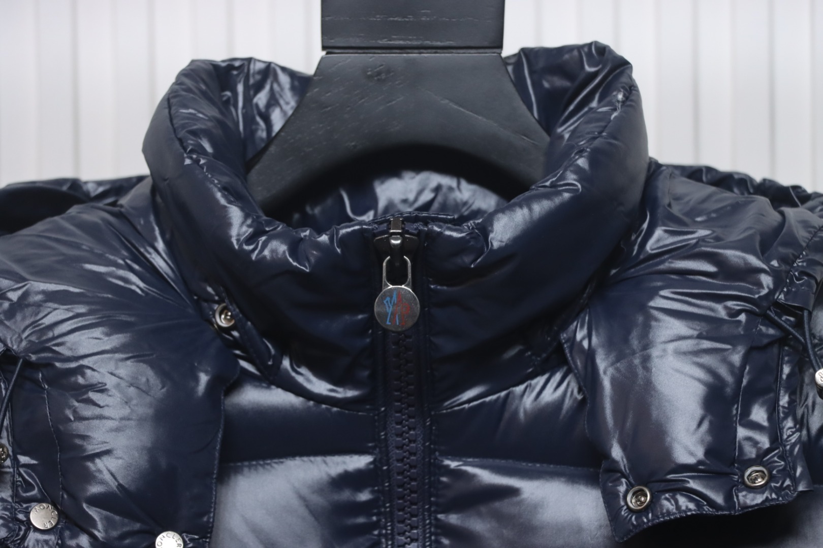 Top Quality Moncler ECRINS Hooded Down Jacket Navy