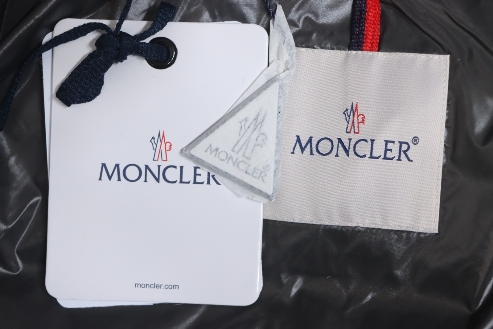 Top Quality Moncler ECRINS Hooded Down Jacket Black