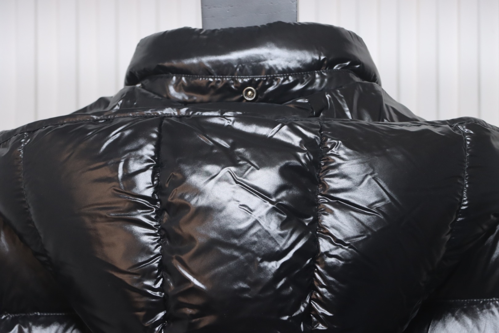 Top Quality Moncler ECRINS Hooded Down Jacket Black